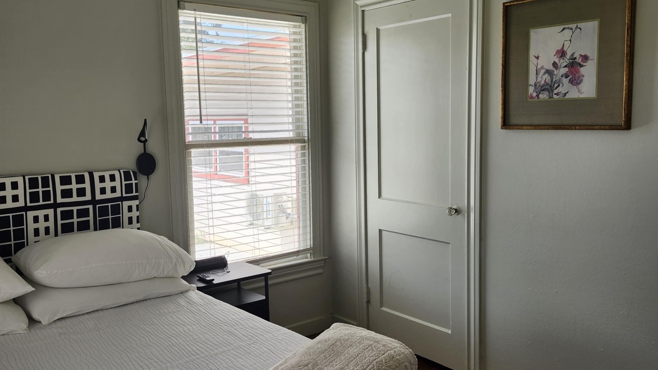 Photo of Bedroom in Lake Jackson
