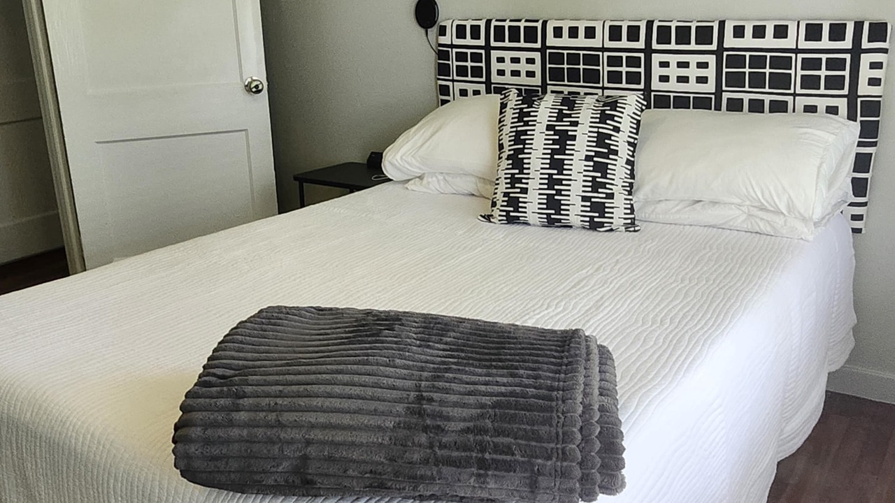 Photo of Bedroom in Lake Jackson