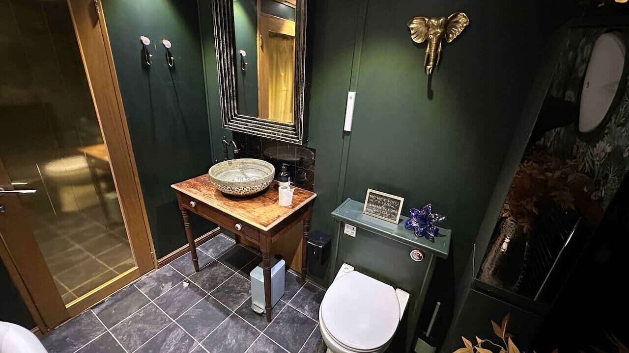 Photo of Bathroom in Staines