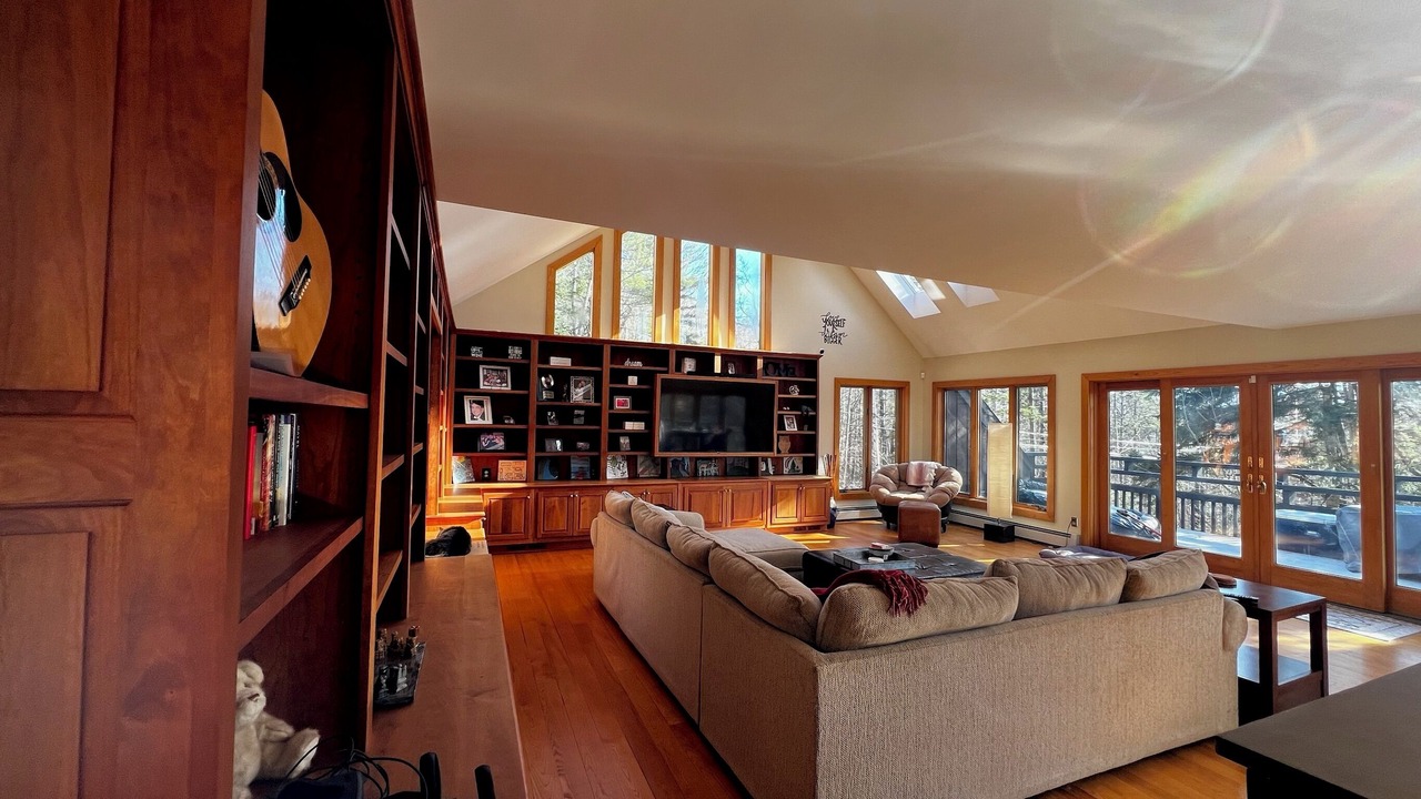 Photo of Livingroom in Rochester