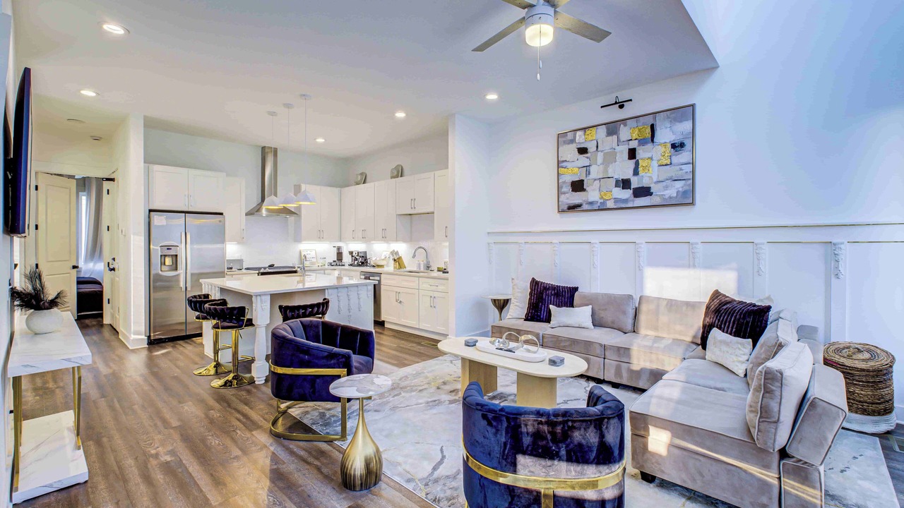 Photo of Livingroom in McFerrin Park