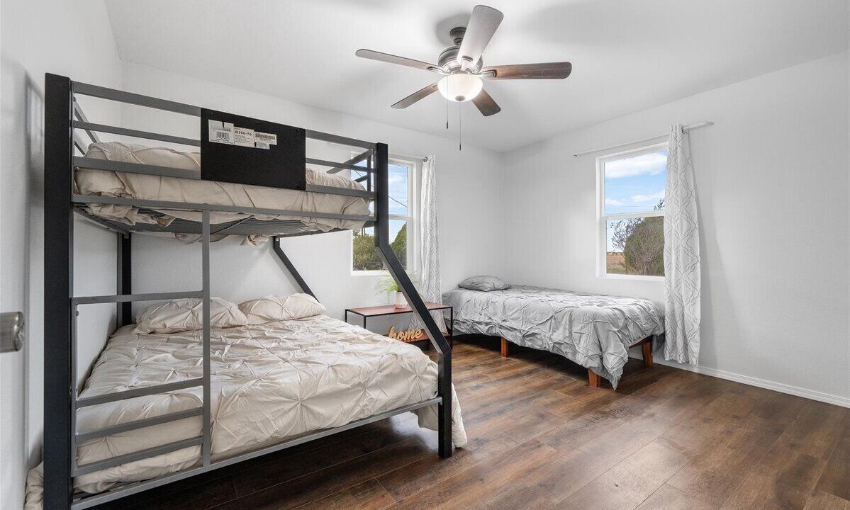 Photo of Bedroom in Del Valle