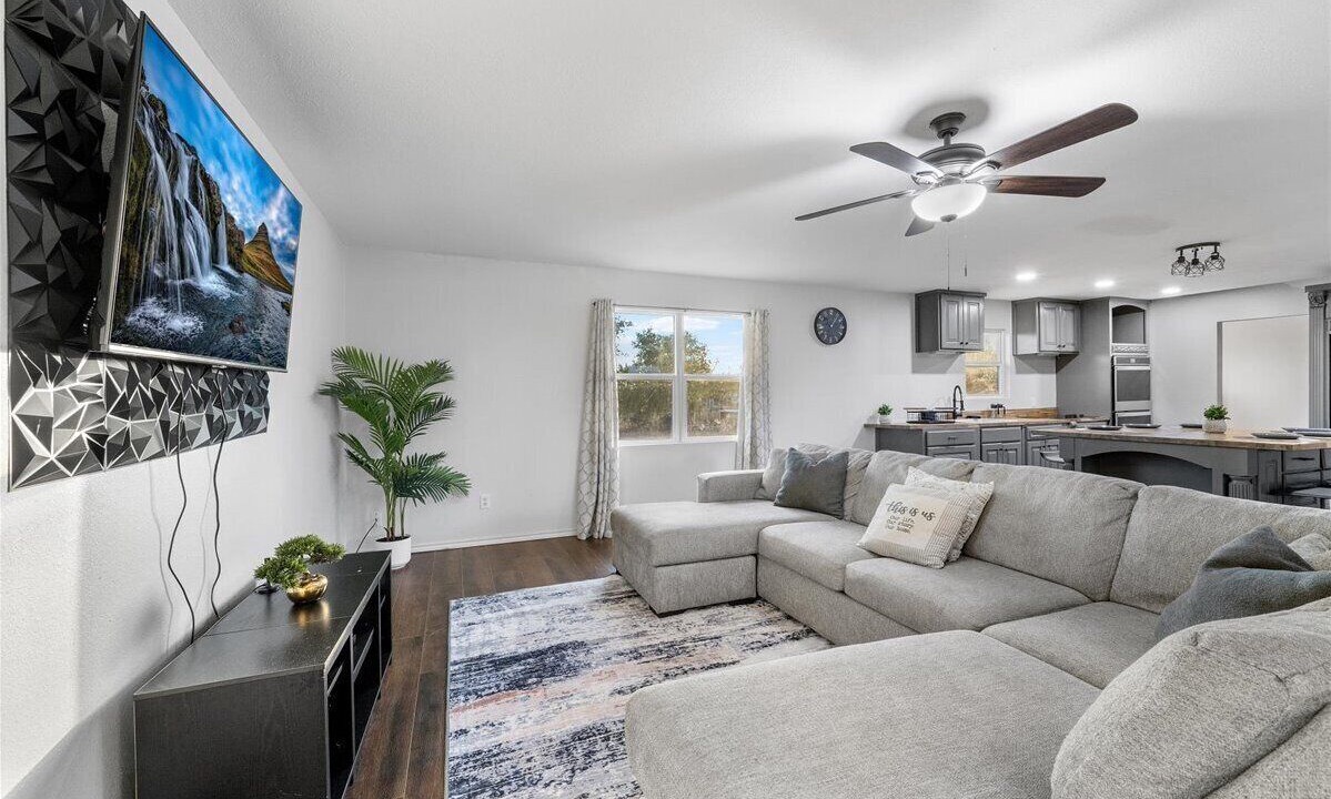 Photo of Livingroom in Del Valle