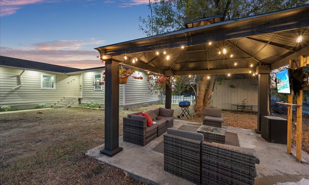 Photo of Patio Balcony in Del Valle