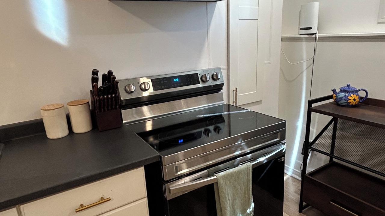 Photo of Kitchen in Amherstview