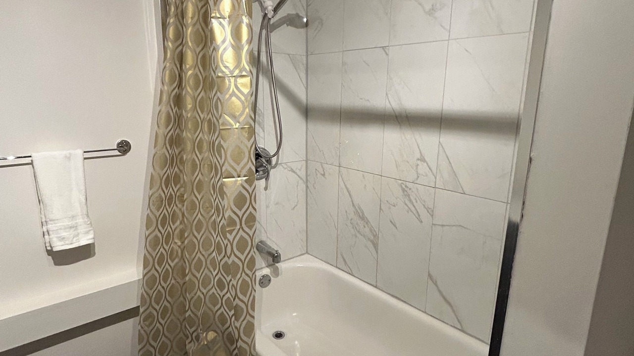 Photo of Bathroom in Amherstview