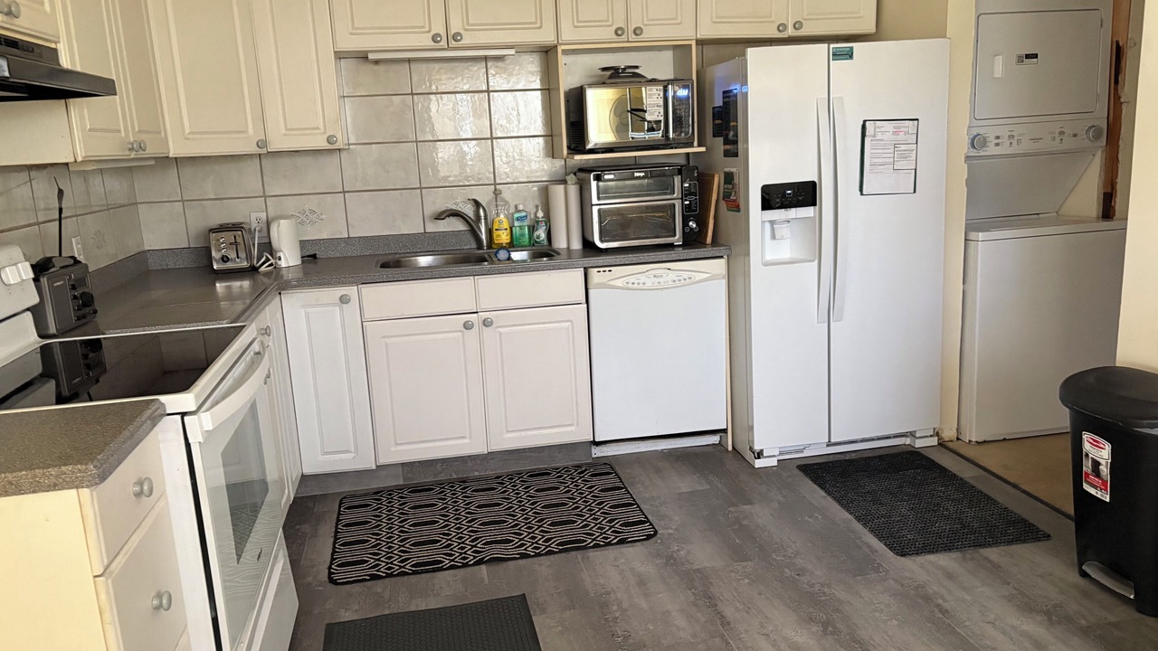 Photo of Kitchen in Southeast Calgary