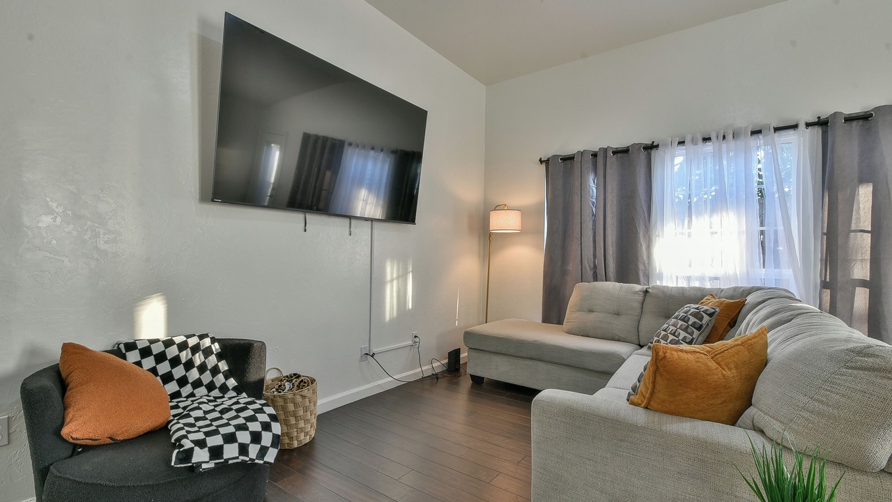 Photo of Livingroom in South Oklahoma City