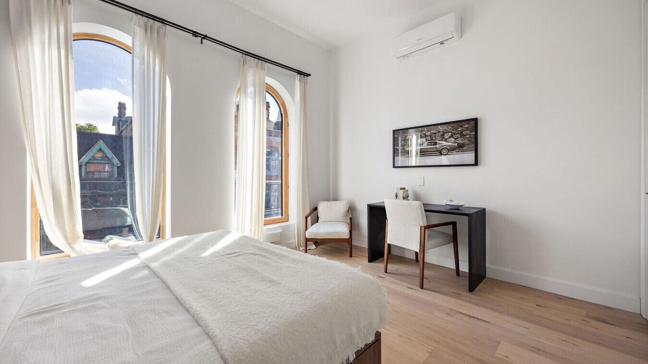 Photo of Bedroom in Beaconsfield Village