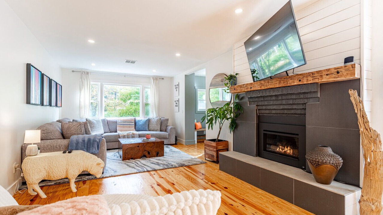 Photo of Livingroom in Kerhonkson