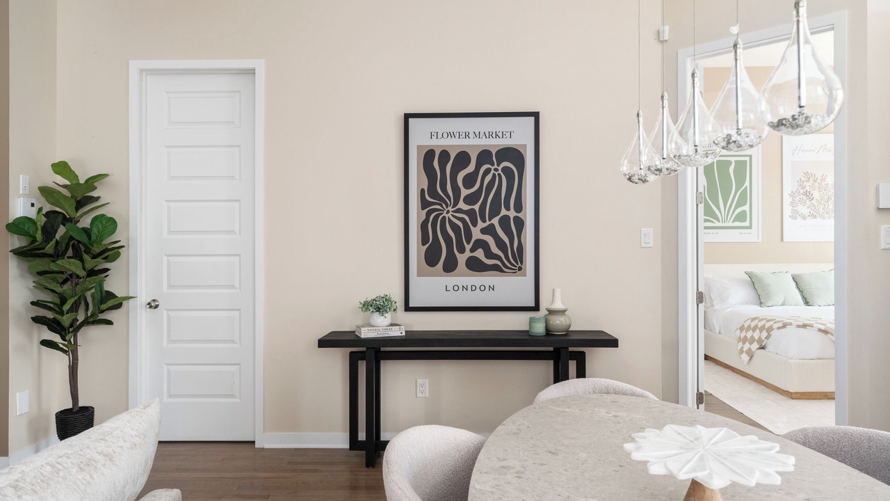Photo of Bedroom in Laval