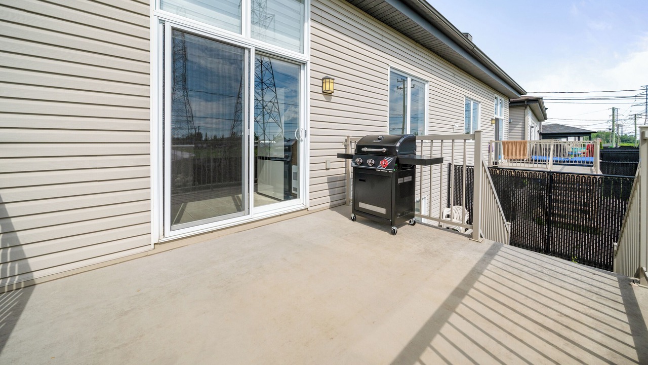 Photo of Patio Balcony in Laval