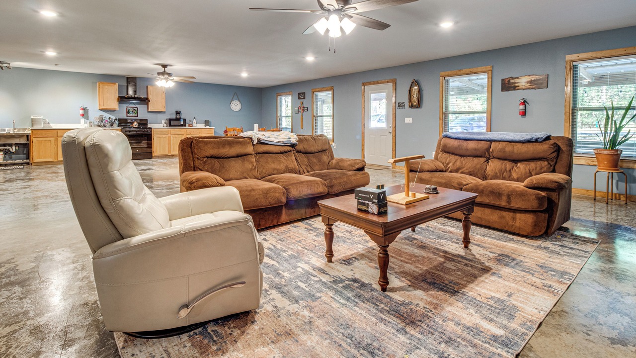 Photo of Livingroom in Higden
