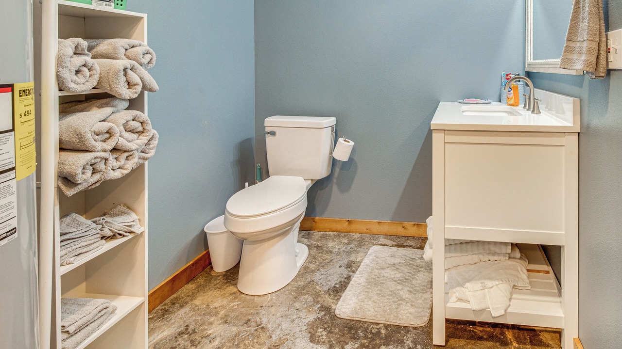 Photo of Bathroom in Higden