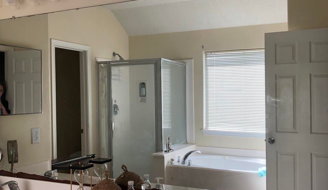 Photo of Bathroom in Spring