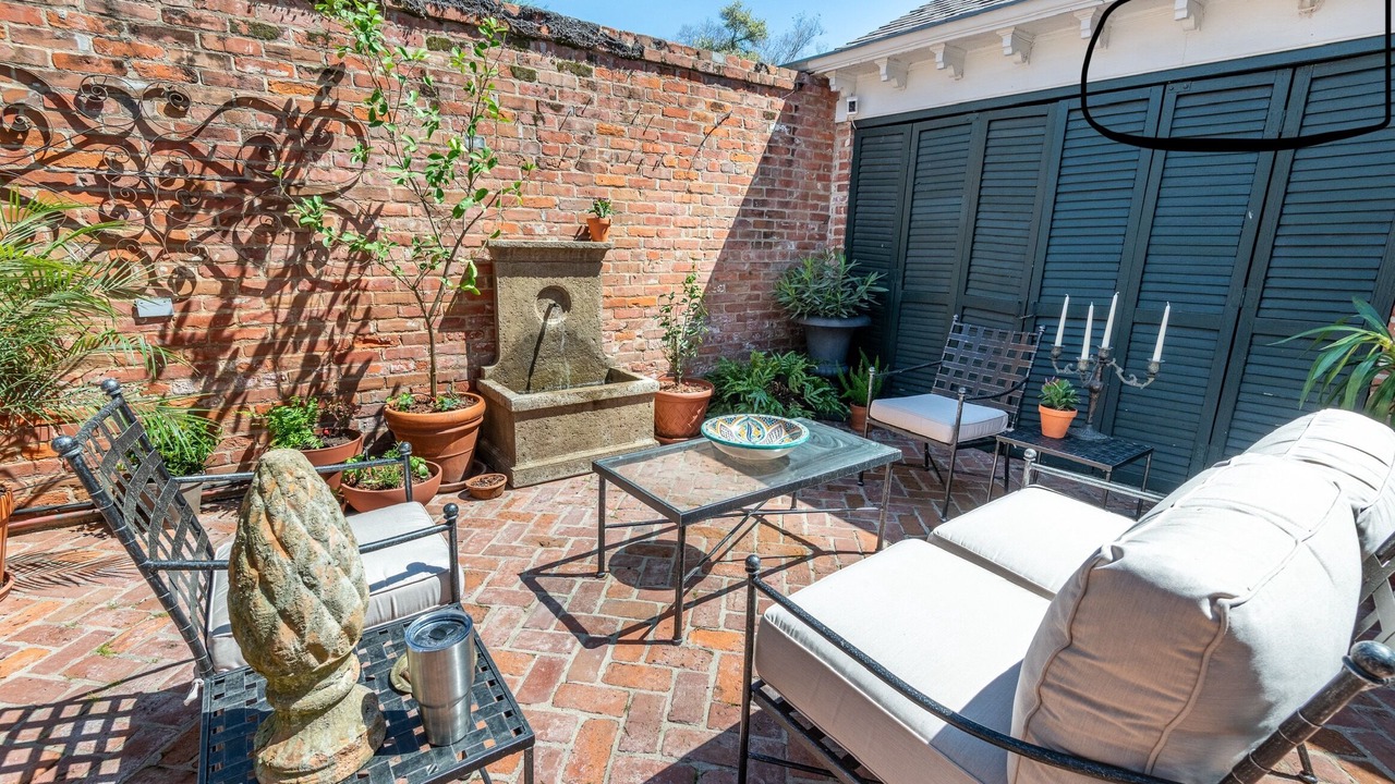 Photo of Patio Balcony in Natchez