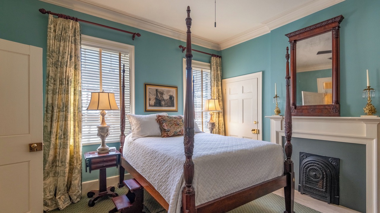Photo of Bedroom in Natchez