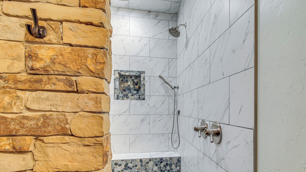 Photo of Bathroom in Eufaula