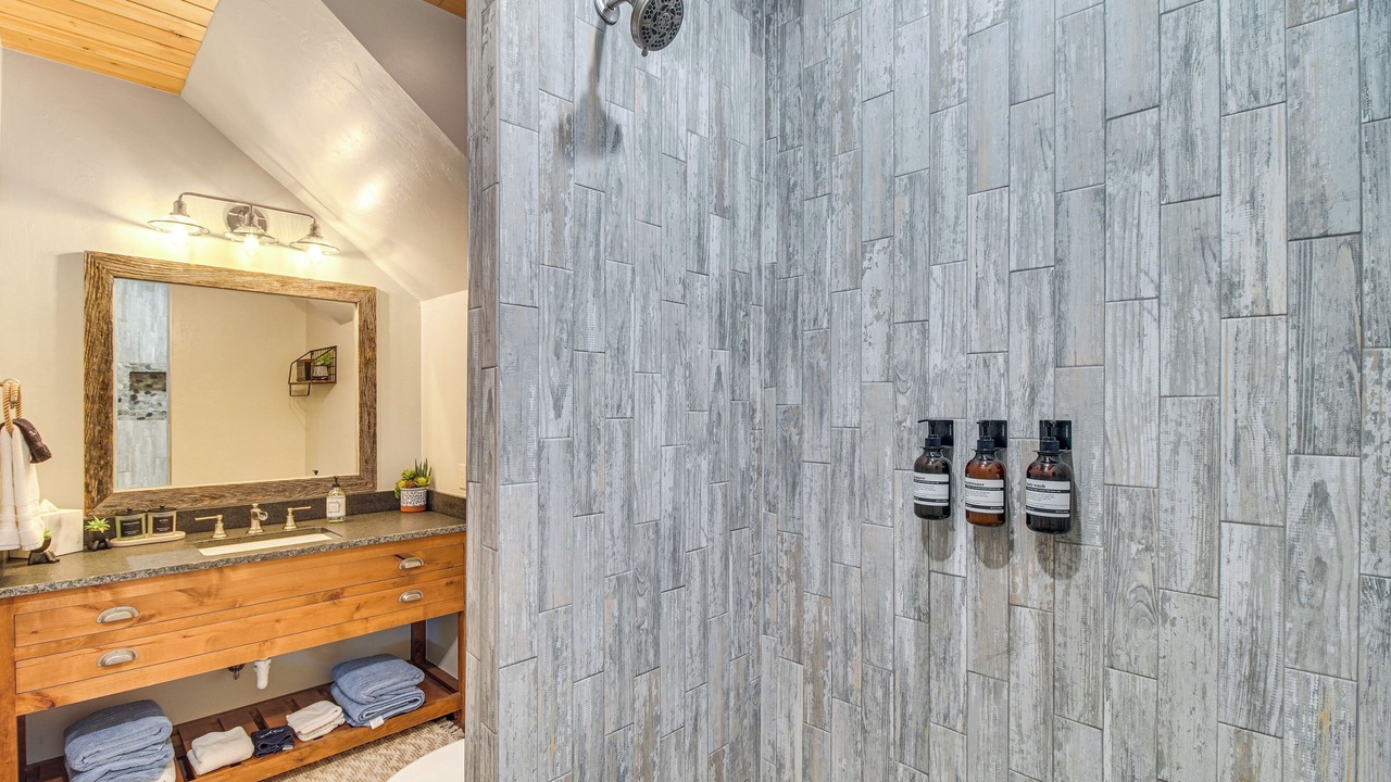 Photo of Bathroom in Eufaula