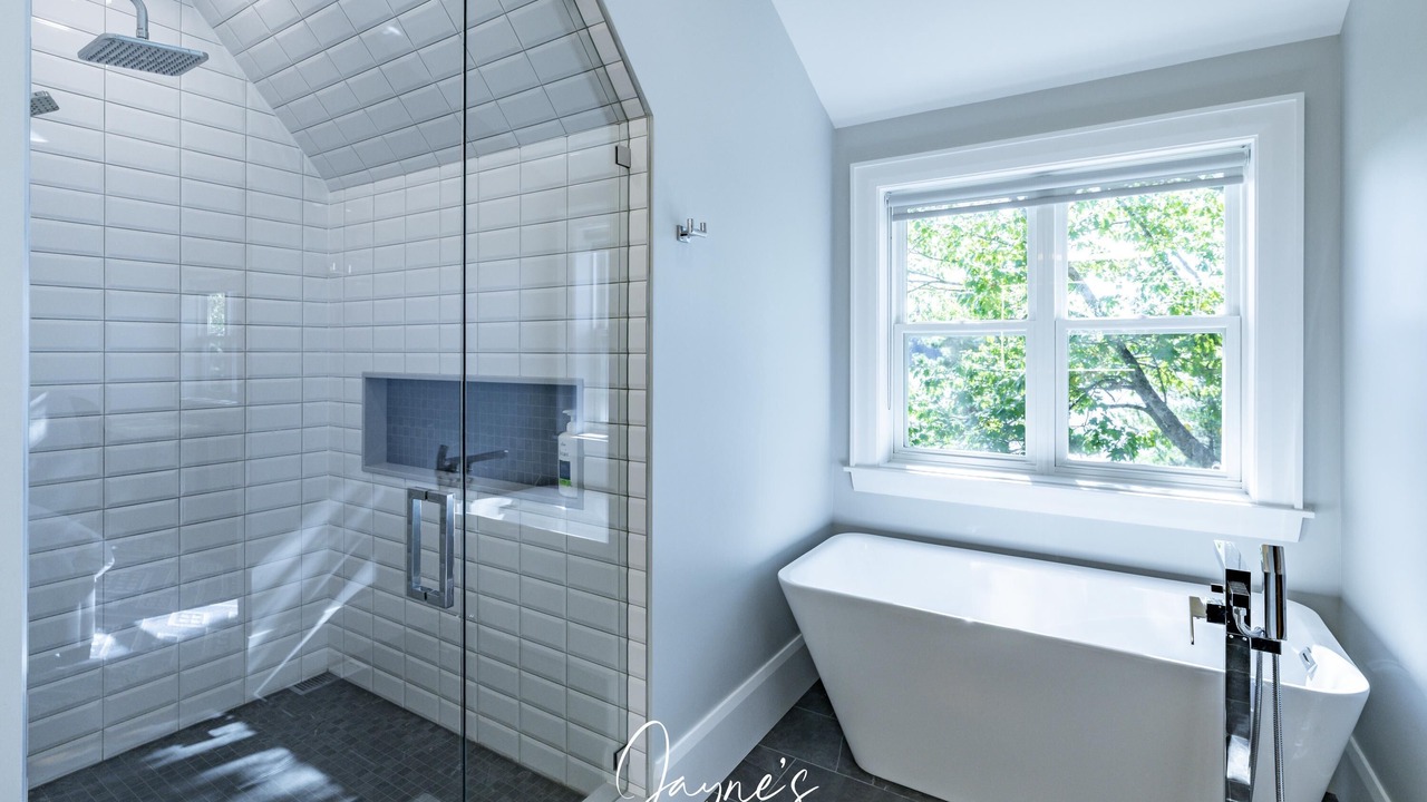 Photo of Bathroom in Minett