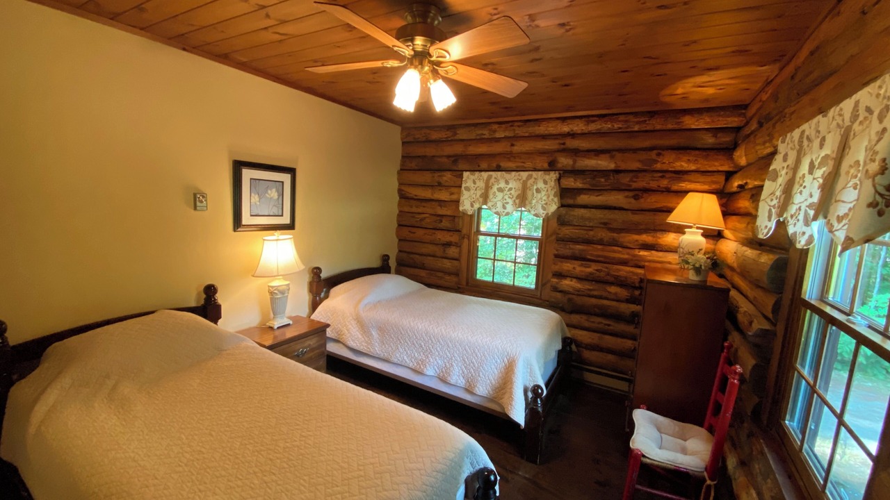 Photo of Bedroom in Hebron