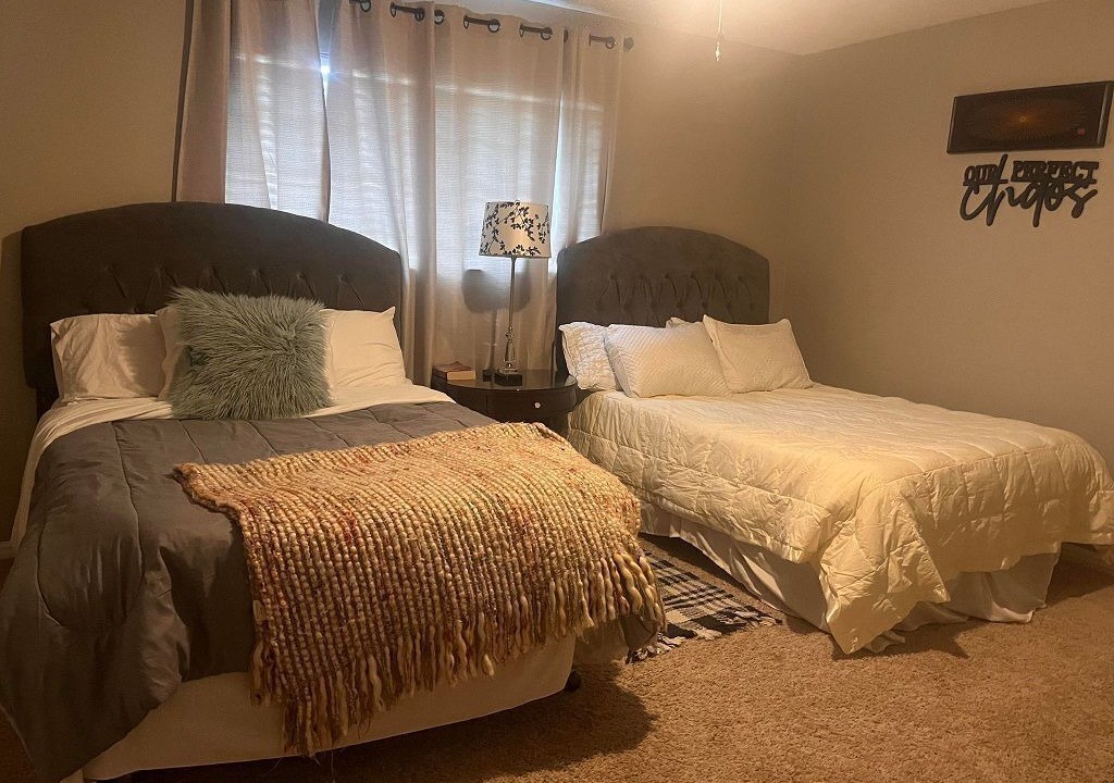 Photo of Bedroom in Orange