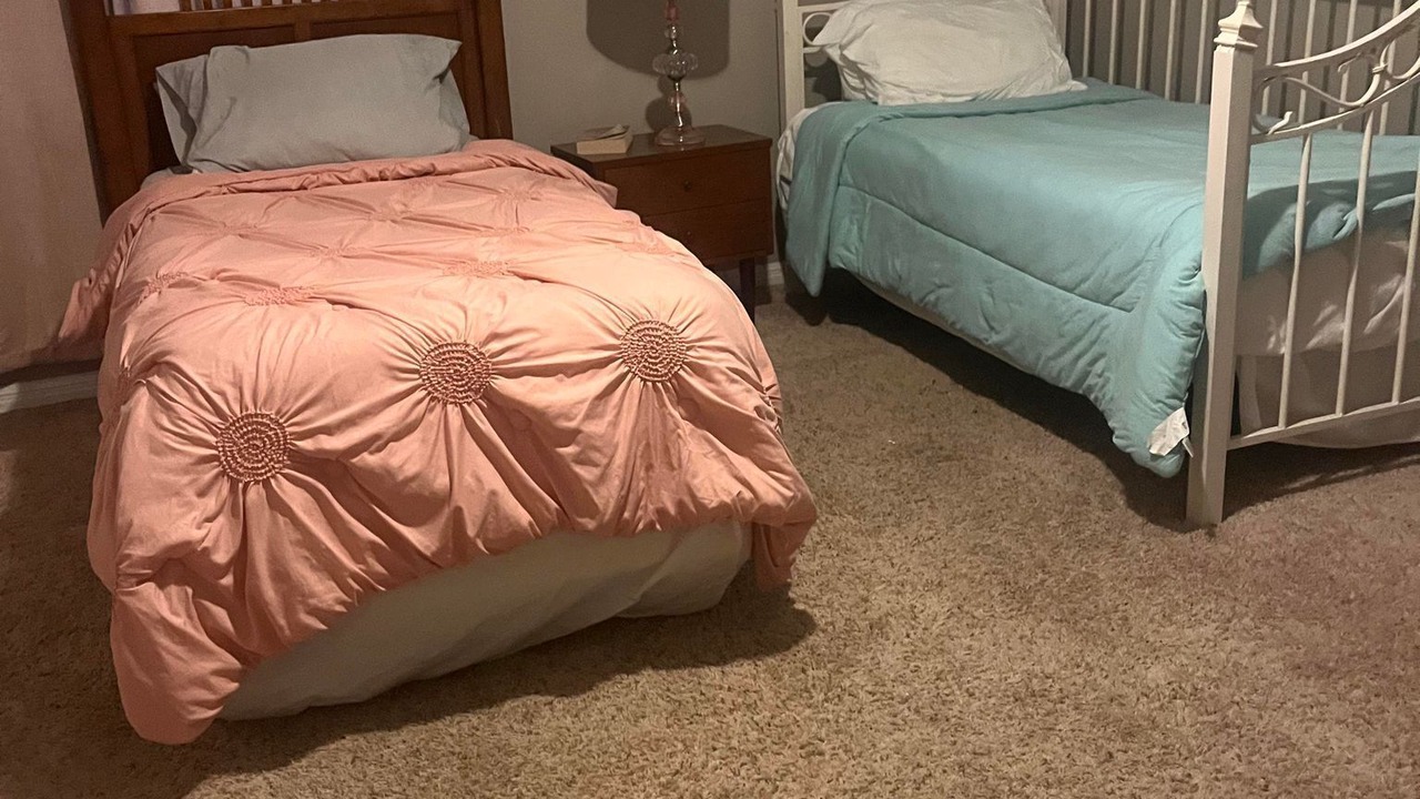 Photo of Bedroom in Orange