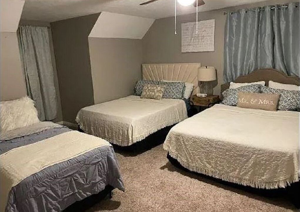 Photo of Bedroom in Orange
