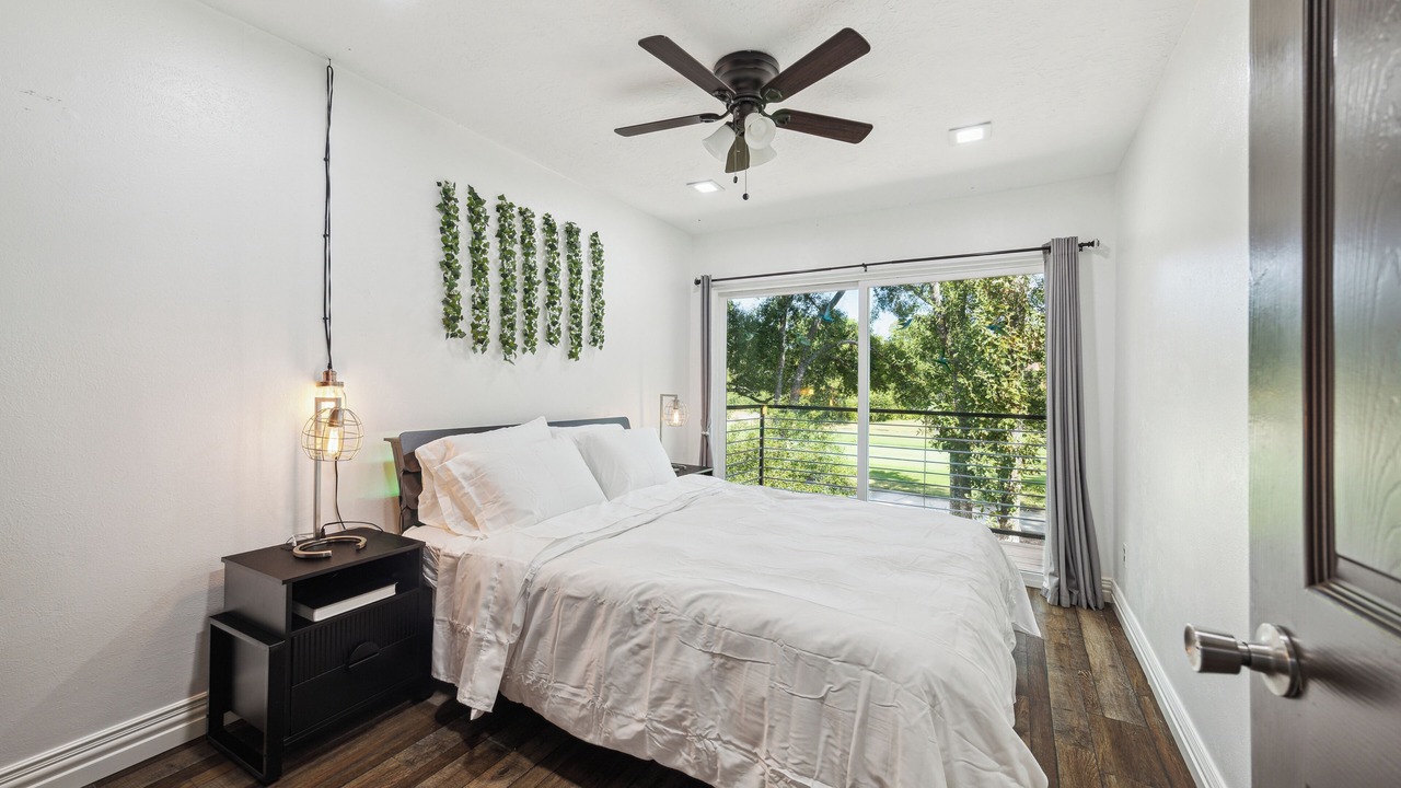 Photo of Bedroom in Grogan's Mill