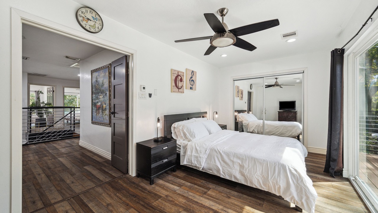Photo of Bedroom in Grogan's Mill