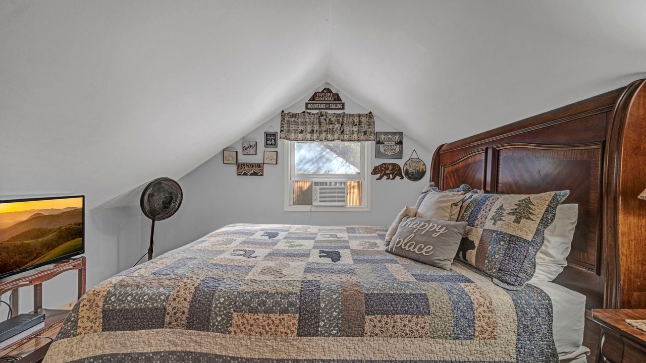 Photo of Bedroom in Mill Ridge