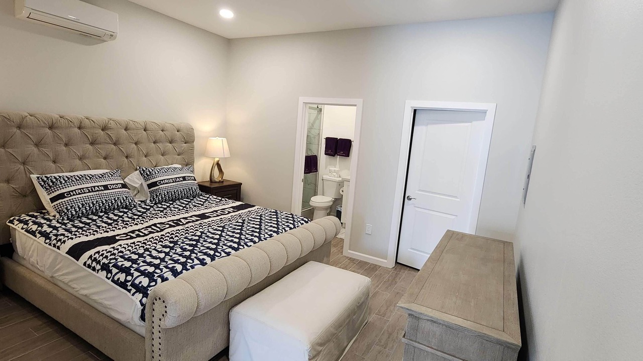 Photo of Bedroom in Fountain Valley