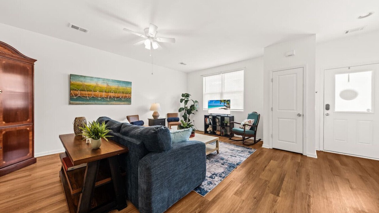 Photo of Livingroom in Ladson