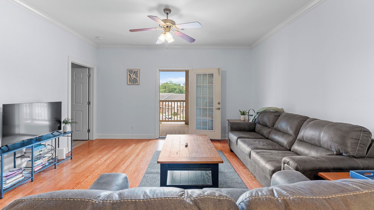 Photo of Livingroom in Tuscaloosa