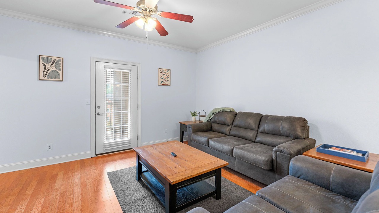 Photo of Livingroom in Tuscaloosa