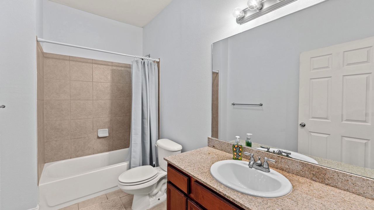 Photo of Bathroom in Tuscaloosa