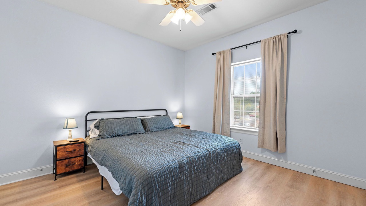 Photo of Bedroom in Tuscaloosa