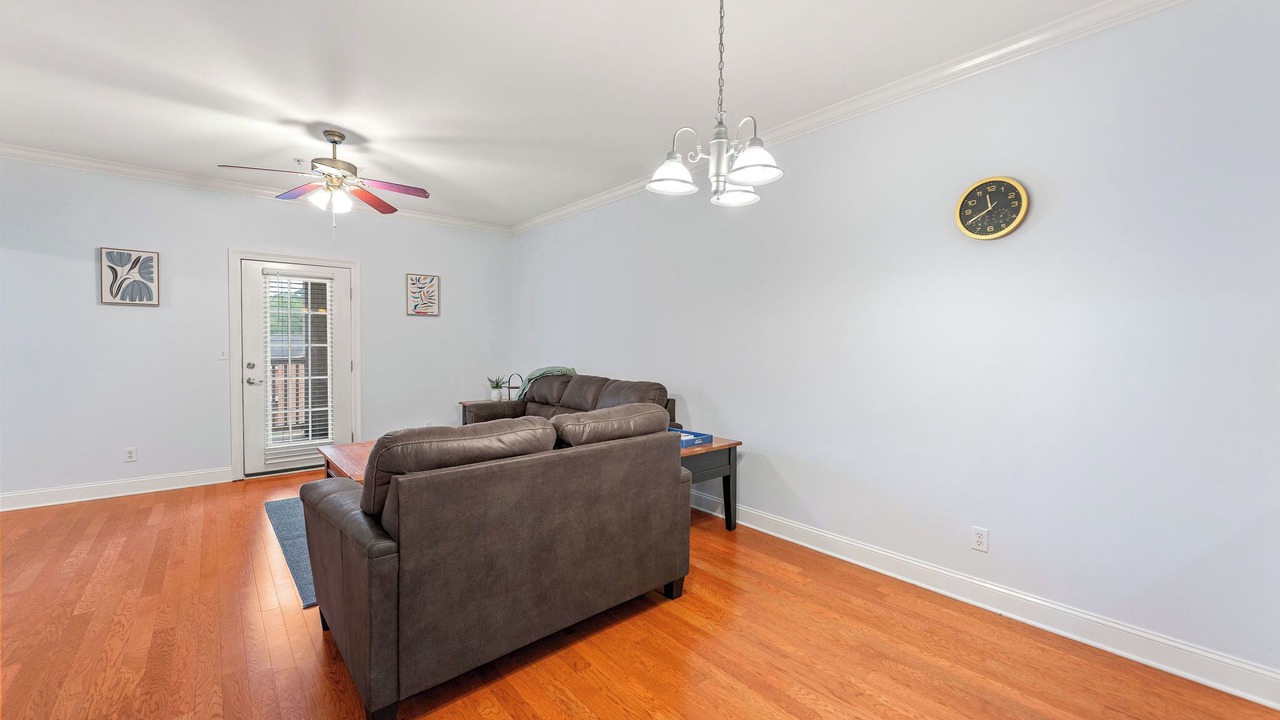 Photo of Livingroom in Tuscaloosa