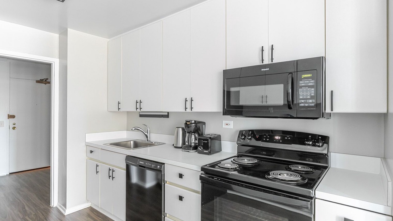 Photo of Kitchen in Lake View East