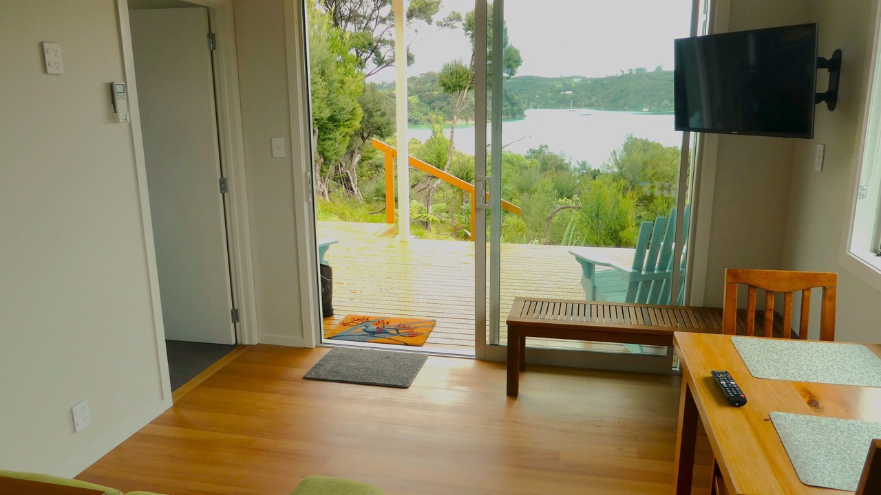 Photo of Livingroom in Russell