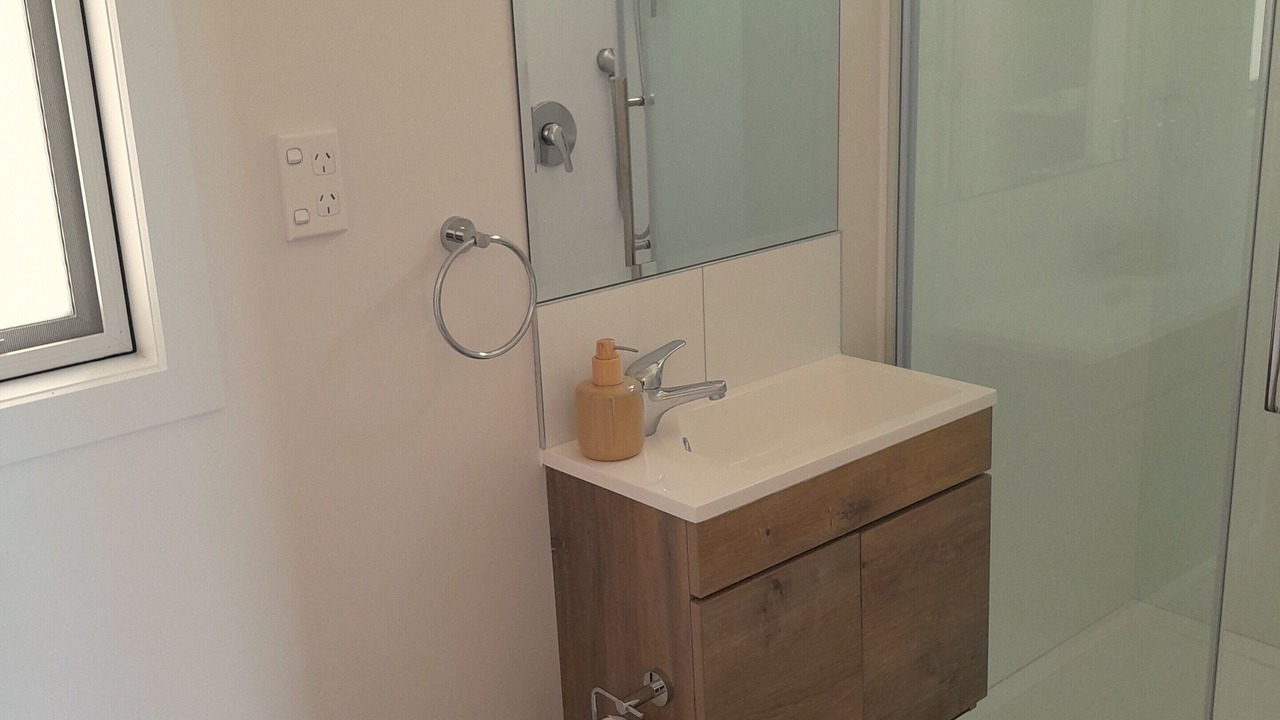 Photo of Bathroom in Russell