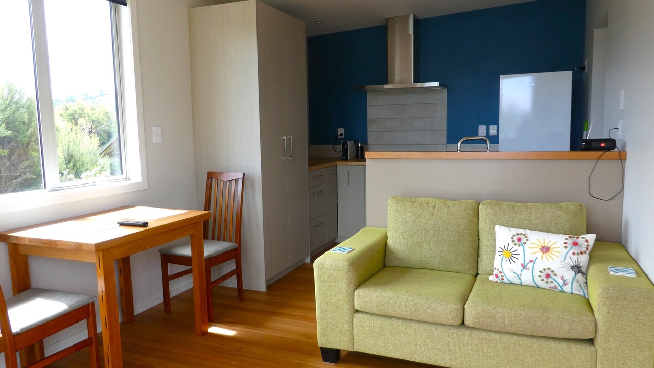 Photo of Livingroom in Russell