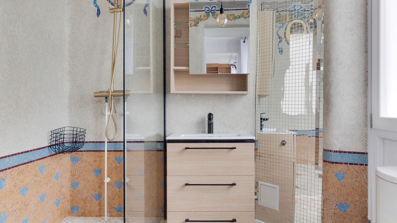 Photo of Bathroom in Quartier de la Porte-Saint-Denis