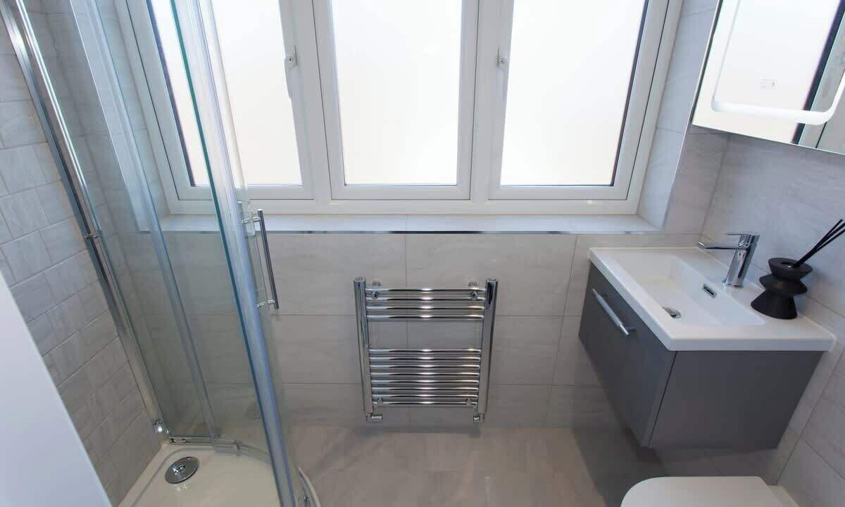 Photo of Bathroom in Woodley