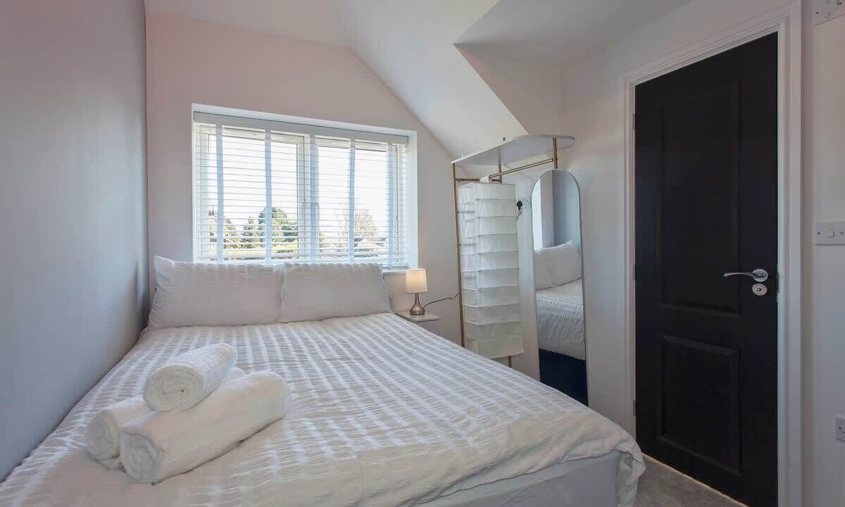 Photo of Others in Woodley