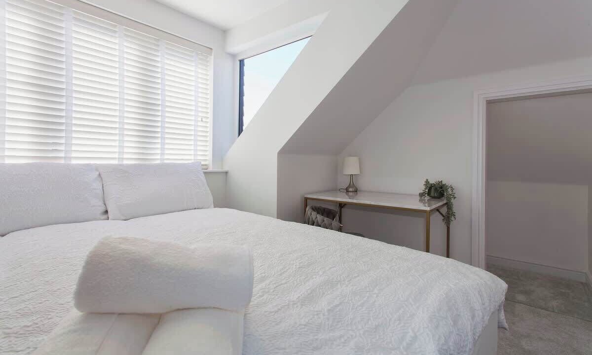 Photo of Others in Woodley