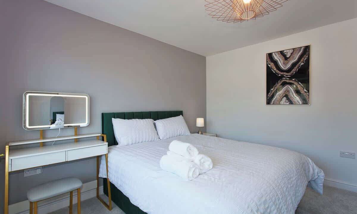 Photo of Others in Woodley