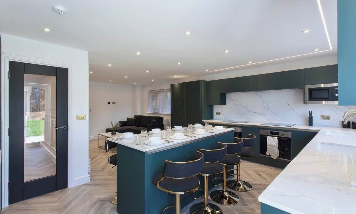 Photo of Others in Woodley