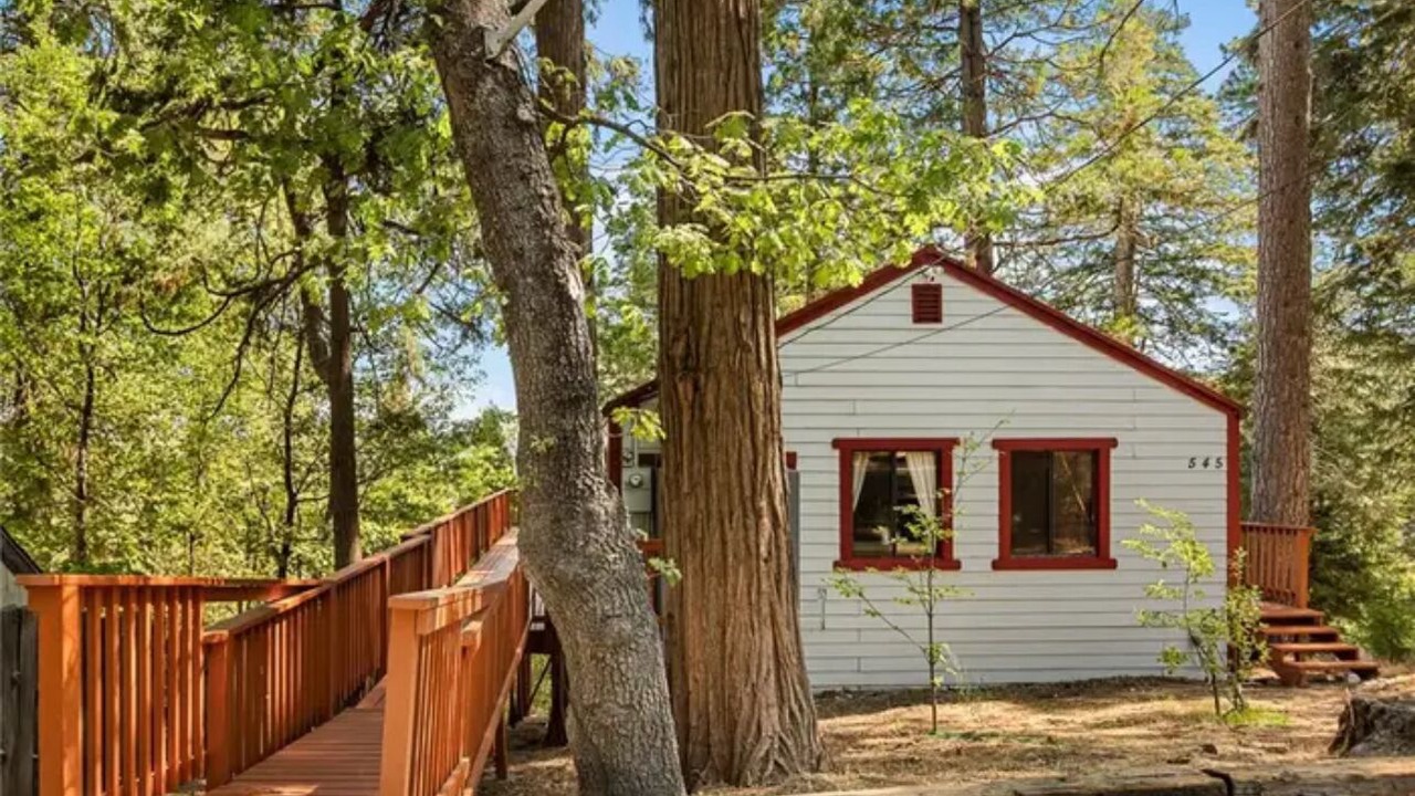 Photo of Outdoor in Arrowhead Villas