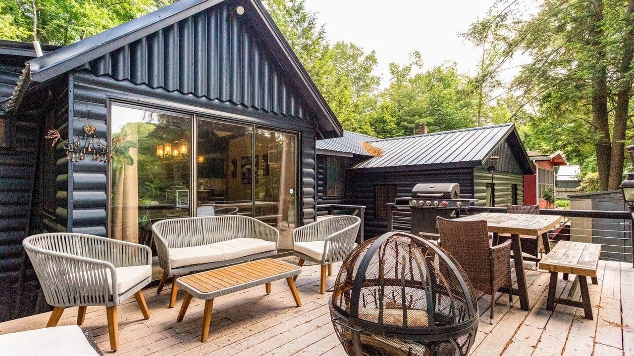 Photo of Outdoor in Smallwood